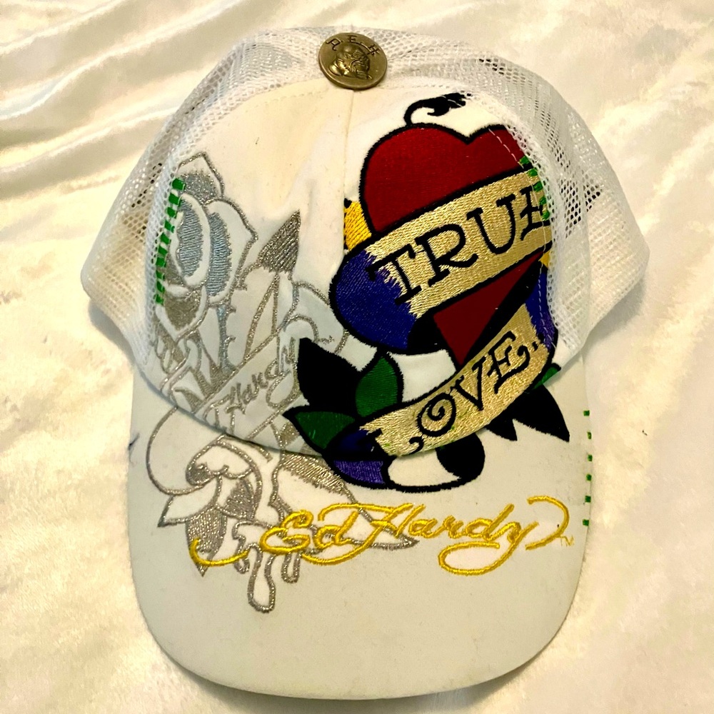 White Unisex Ed Hardy cap in perfect condition.